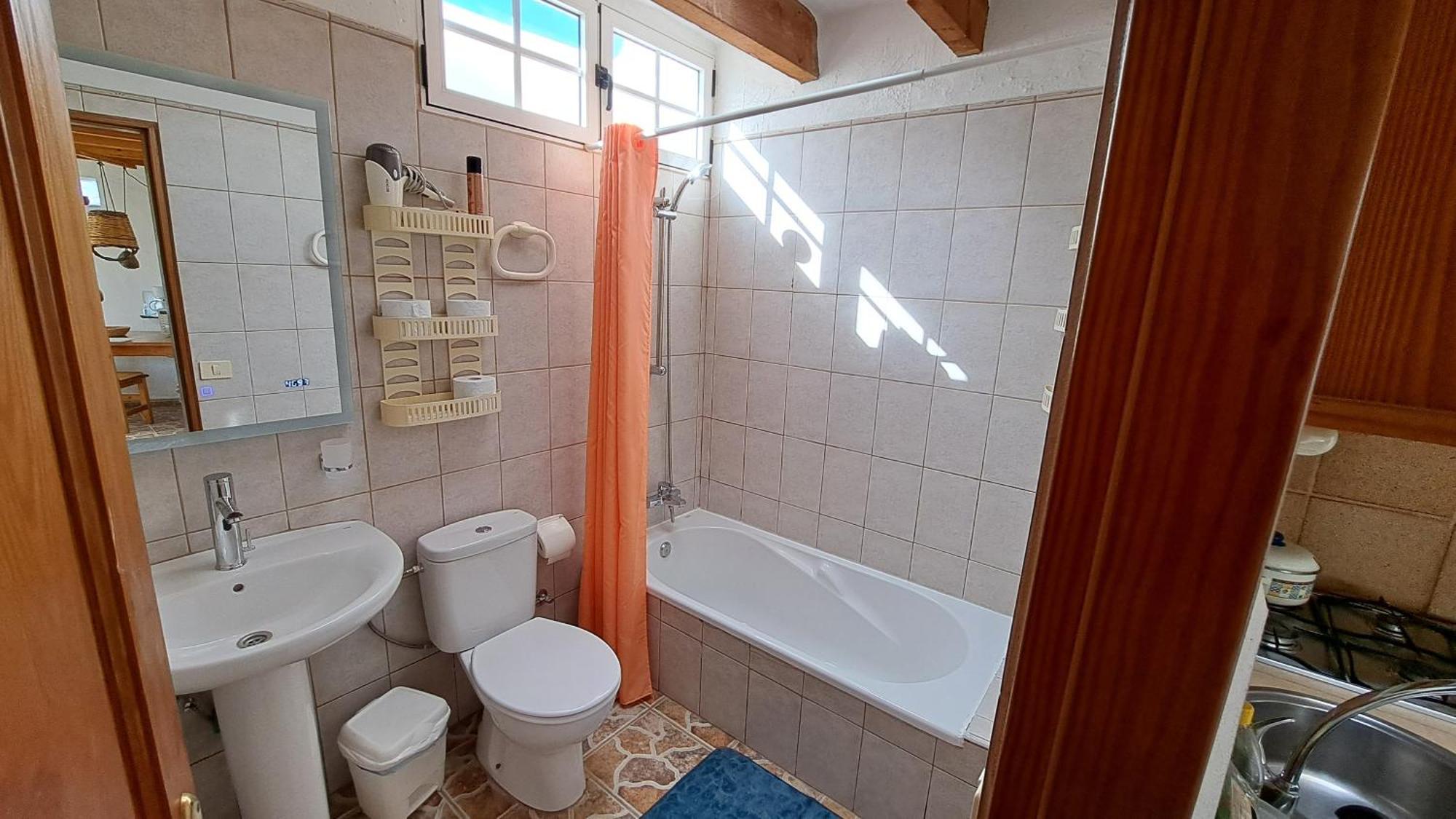 Inviting 1-Bedroom House 'Esquina' Finca Vistamar Салобре Екстериор снимка