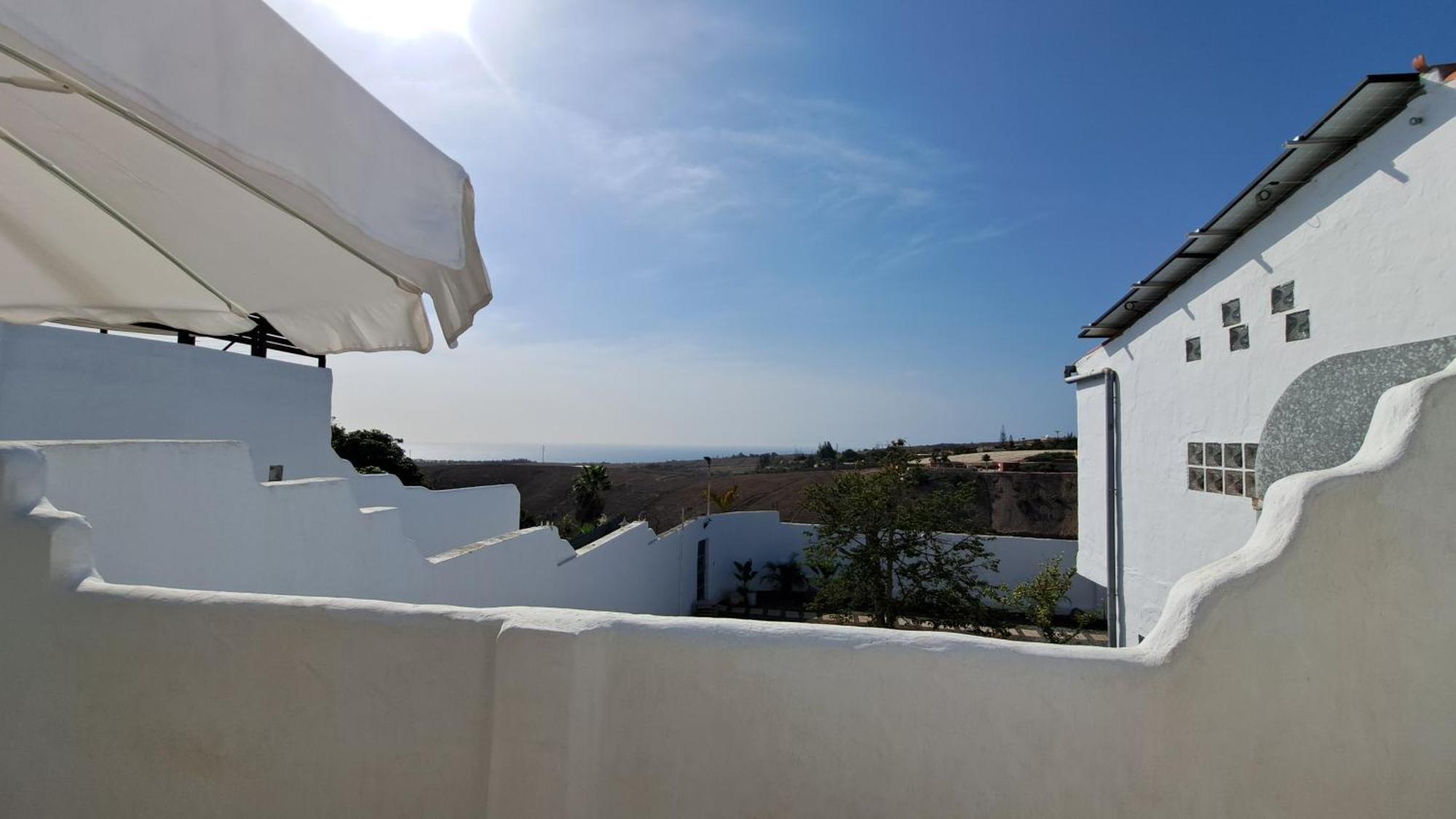 Inviting 1-Bedroom House 'Esquina' Finca Vistamar Салобре Екстериор снимка
